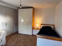 Wohnung Behringer, nahe Basel in ruhiger Wohngegend, Parkplatz am Haus. Picture 4