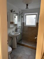 Wohnung Behringer, nahe Basel in ruhiger Wohngegend, Parkplatz am Haus. Picture 3