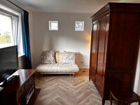 Wohnung Behringer, nahe Basel in ruhiger Wohngegend, Parkplatz am Haus. Picture 8