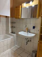 Wörth-KA Nähe zu: Palm/Daimler/MiRO/StoraEnso 3-Schlafzimmer-Wohnung Picture 9