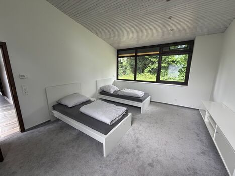Großes Haus in Bookholzberg - Unterkunft für Monteure