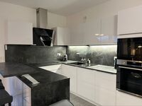 Luxus - Parkplätze - zentral - bis 50 Personen Picture 18