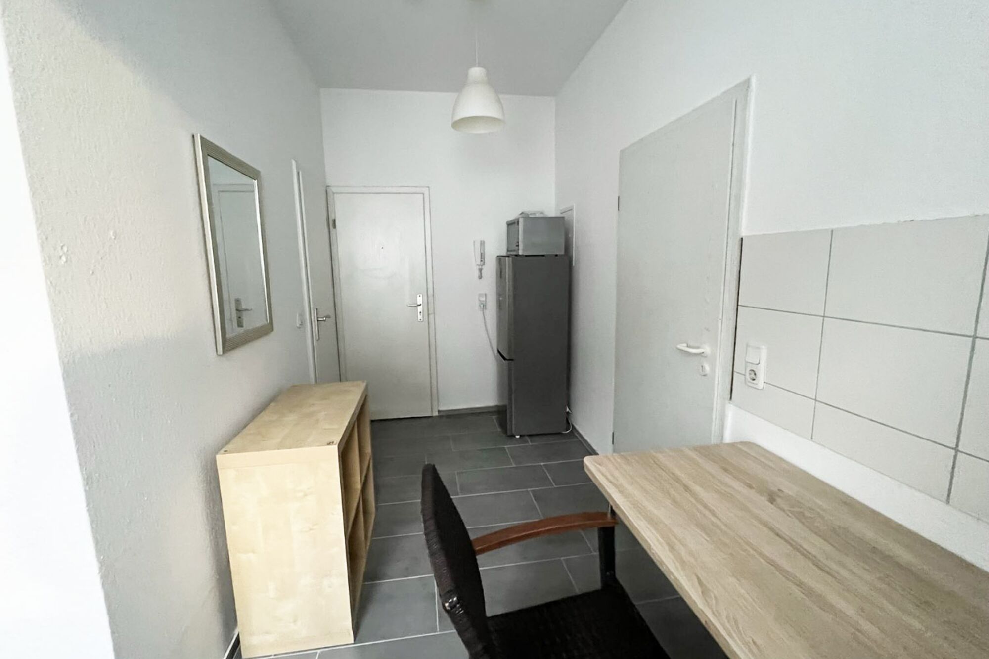 Picture 3