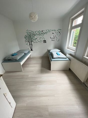 Ruhig und gute Parkmöglichkeiten - Monteurunterkunft