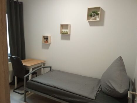 Schöne Monteur-Zimmer in Bonn