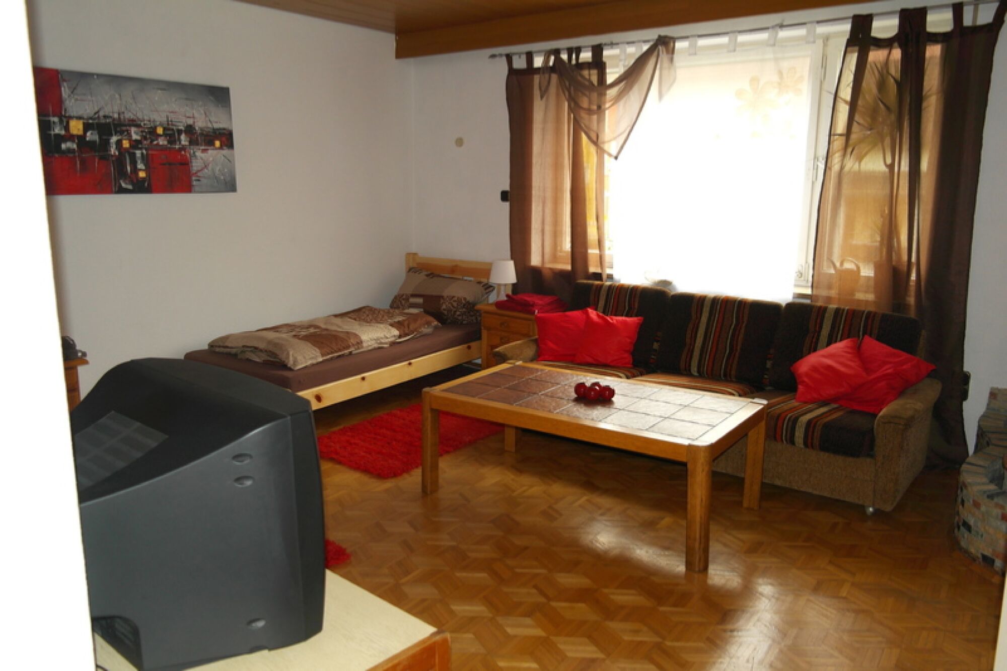 Picture 3