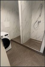 Beispiel einer Dusche, einer der Wohnungen 