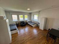 Monteurwohnung Essen | WLAN, Küche, Parkplätze, Einzelbetten Bild 1