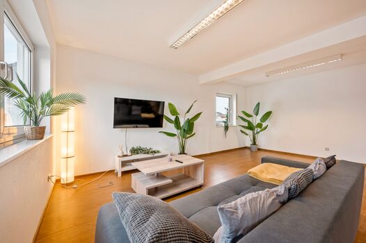 Easy Apartments 24 I Bergstraße - Eigene Wohnung mit Küche & Badezimmer Bild 4