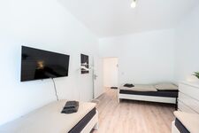 Easy Apartments 24 I MA-Neckarau direkt am Großkraftwerk! Picture 3