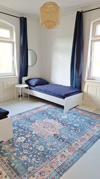 Haus mit 3 Monteurwohnungen in Reutlingen Bild 1