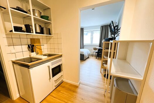 Business Comfort Studios Picture 2