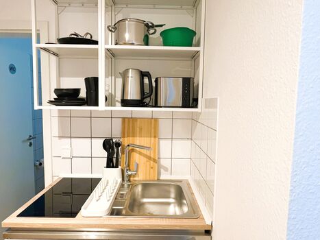 Business Comfort Studios Picture 4