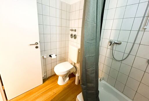 Business Comfort Studios Picture 3