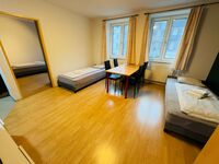 Dein Apartment auf Zeit # Parking/Highway/Subway Picture 10