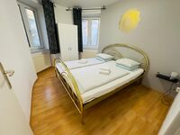 Dein Apartment auf Zeit # Parking/Highway/Subway Picture 5