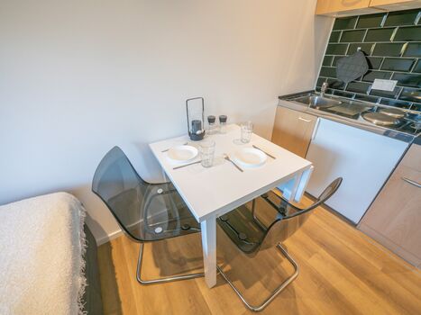Ferienwohnung in Malente für 1 Person mit - Balkon & Parkplatz Bild 4