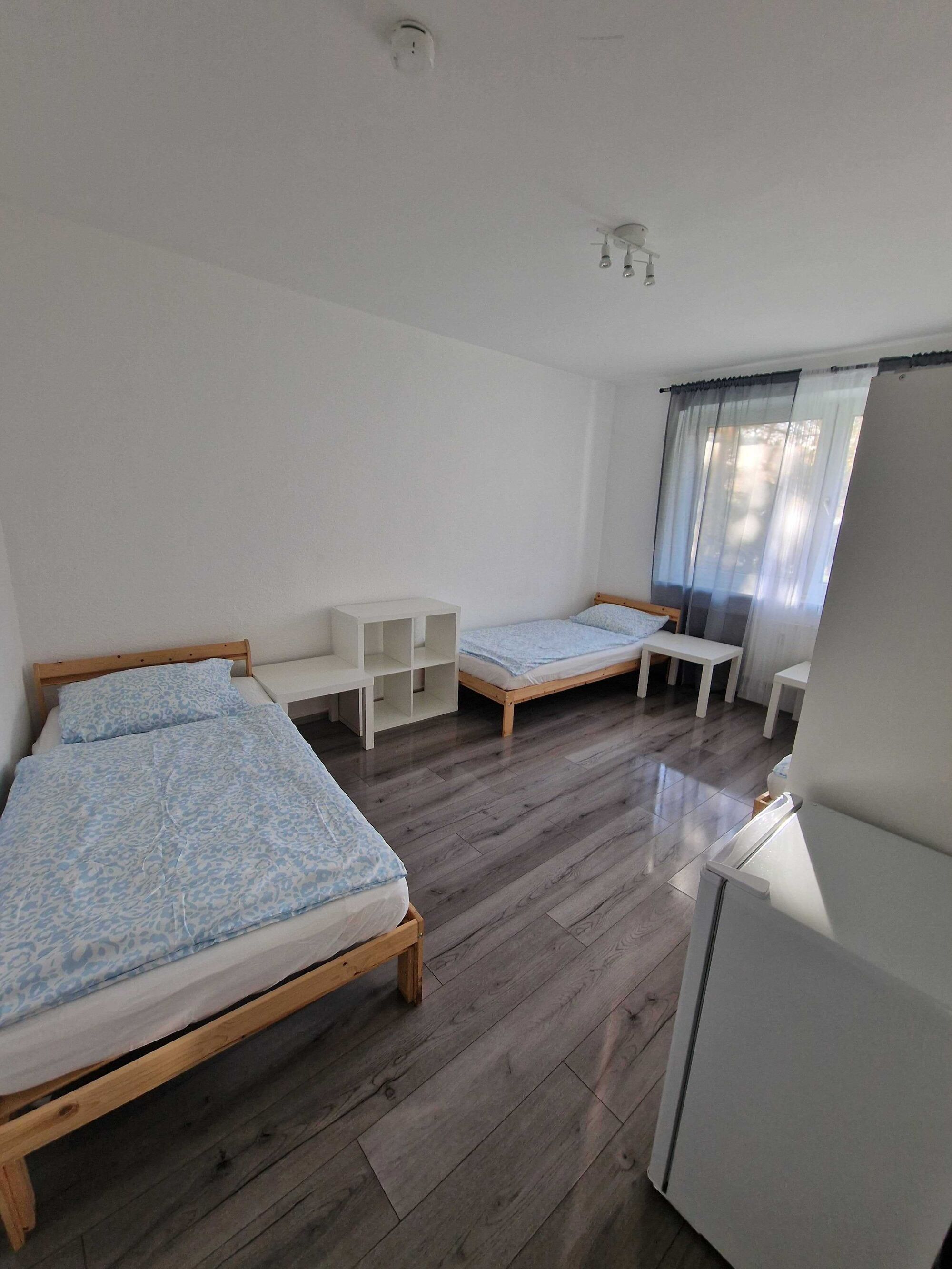 Schlafzimmer 1
