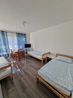 Schlafzimmer 4