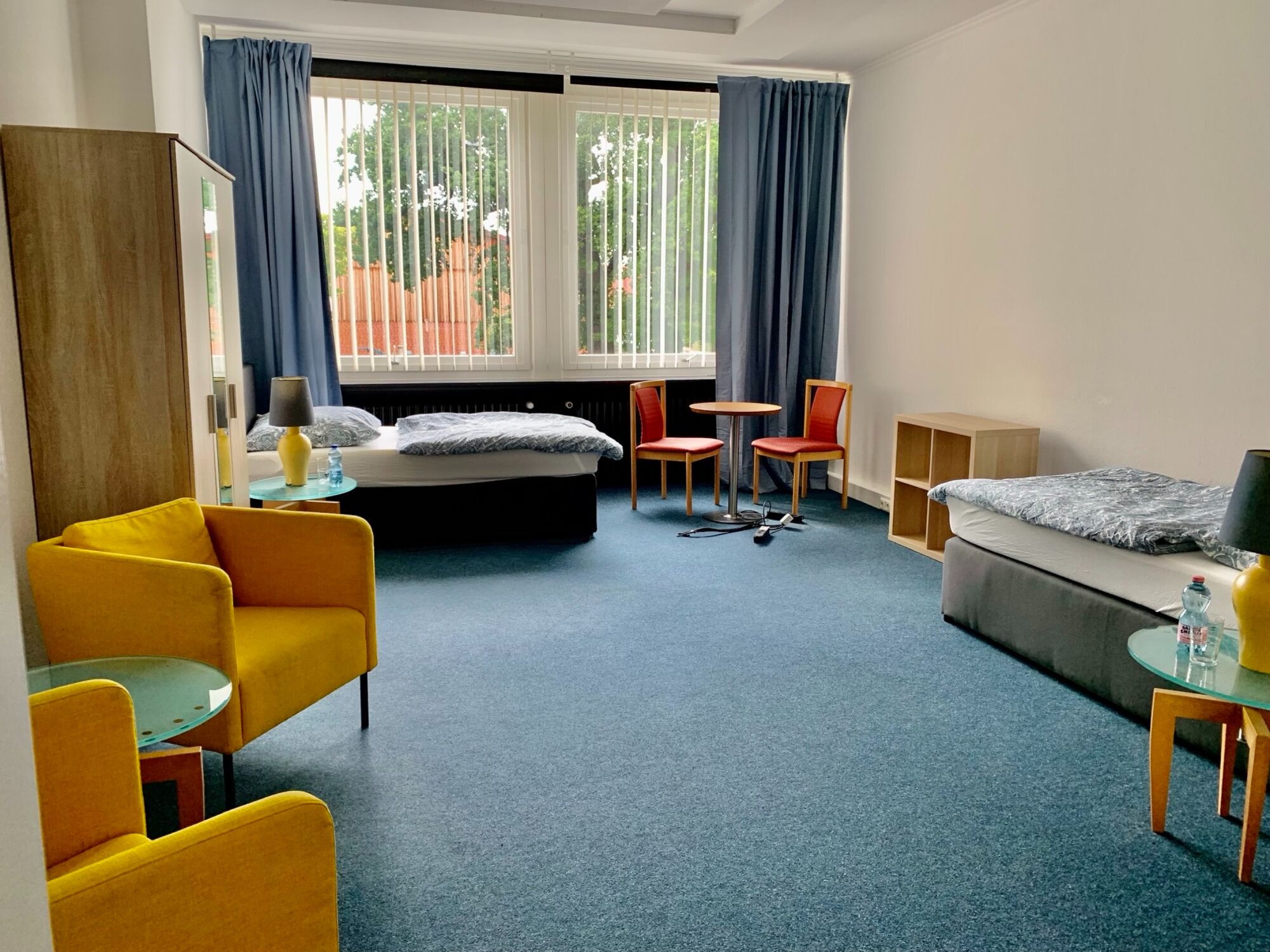 Großes Einzelzimmer oder 2 betten getrennt 