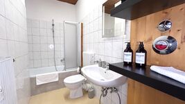 Hochwertige Monteur- und Ferienwohnung in Straubing Süd Bild 2