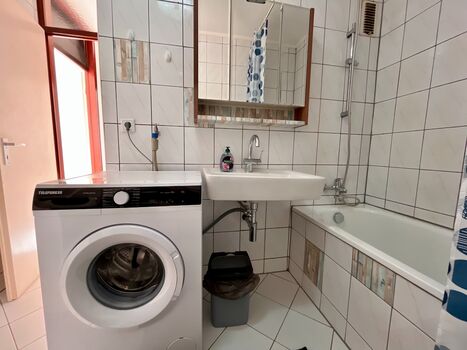 TOP - Apartment in Hamm - Balkon Bild 5