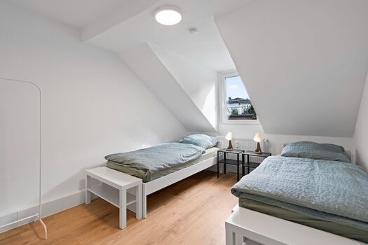 Monteurunterkünfte in Frankenthal – 24h Check-In