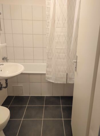 ***Hometime24 - Frisch renovierte Wohnungen in Bremen Bild 2