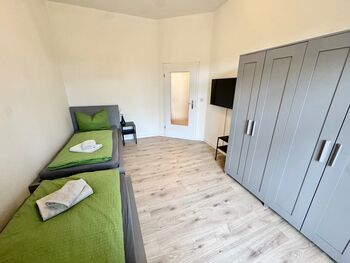 Schlafzimmer 1 (anderer Blickwinkel)