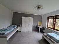 Monteurwohnung RoomWork24 – 6 Betten | Parkplatz Picture 30