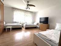 Monteur Haus Bild 22