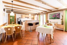 Gästehaus Reichersbeuern Küche Theke Kochmöglichkeit