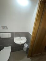 Zimmer und Wohnnugen in TOP LAGE! Bild 8