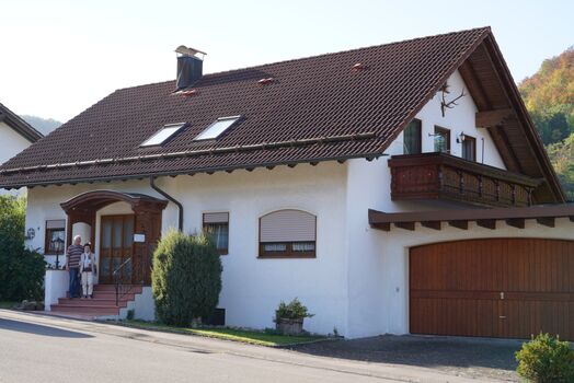 Außenansicht Straßenseite