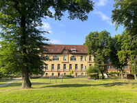 !!_FREI_helle möbl. Zimmer, Aufzug, DG, S-Bahn, Autobahn_!! Zdjęcie 1