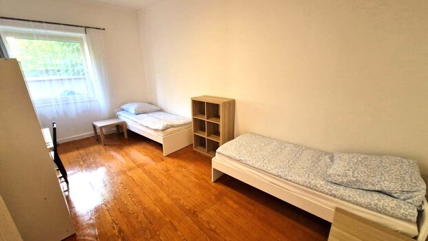 Schlafzimmer 2