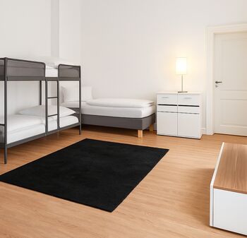 Monteurwohnung in denkmalgeschützter Villa | max. 8 Pers. Bild 3
