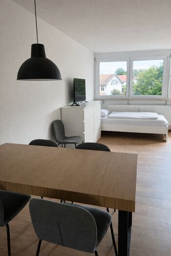 F&E // Hochwertige Monteurwohnung in Asperg Bild 3