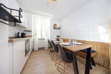 6P Apartment, Zentral, Ruhig, Gruppenfreundlich, Parkplätze Bild 3