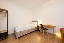 6P Apartment, Zentral, Ruhig, Gruppenfreundlich, Parkplätze Bild 8