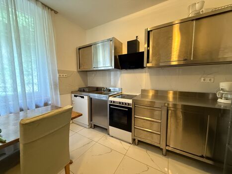 Cici Monteurhaus Altena – ganzes Haus | 6 Schlafzimmer | 3 B