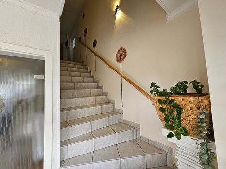 3 Zimmerwohnung mit Balkon in Elbnähe Bild 2