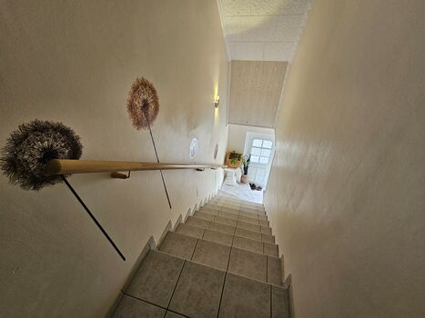 3 Zimmerwohnung mit Balkon in Elbnähe Bild 4