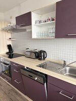 Monteurs Unterkunft über den Dächern der Stadt Bild 11