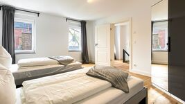 Großes Haus mit 3 Schafzimmern, Wohnzimmer für bis zu 9 Pers Bild 8