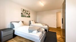 Großes Haus mit 3 Schafzimmern, Wohnzimmer für bis zu 9 Pers Bild 10