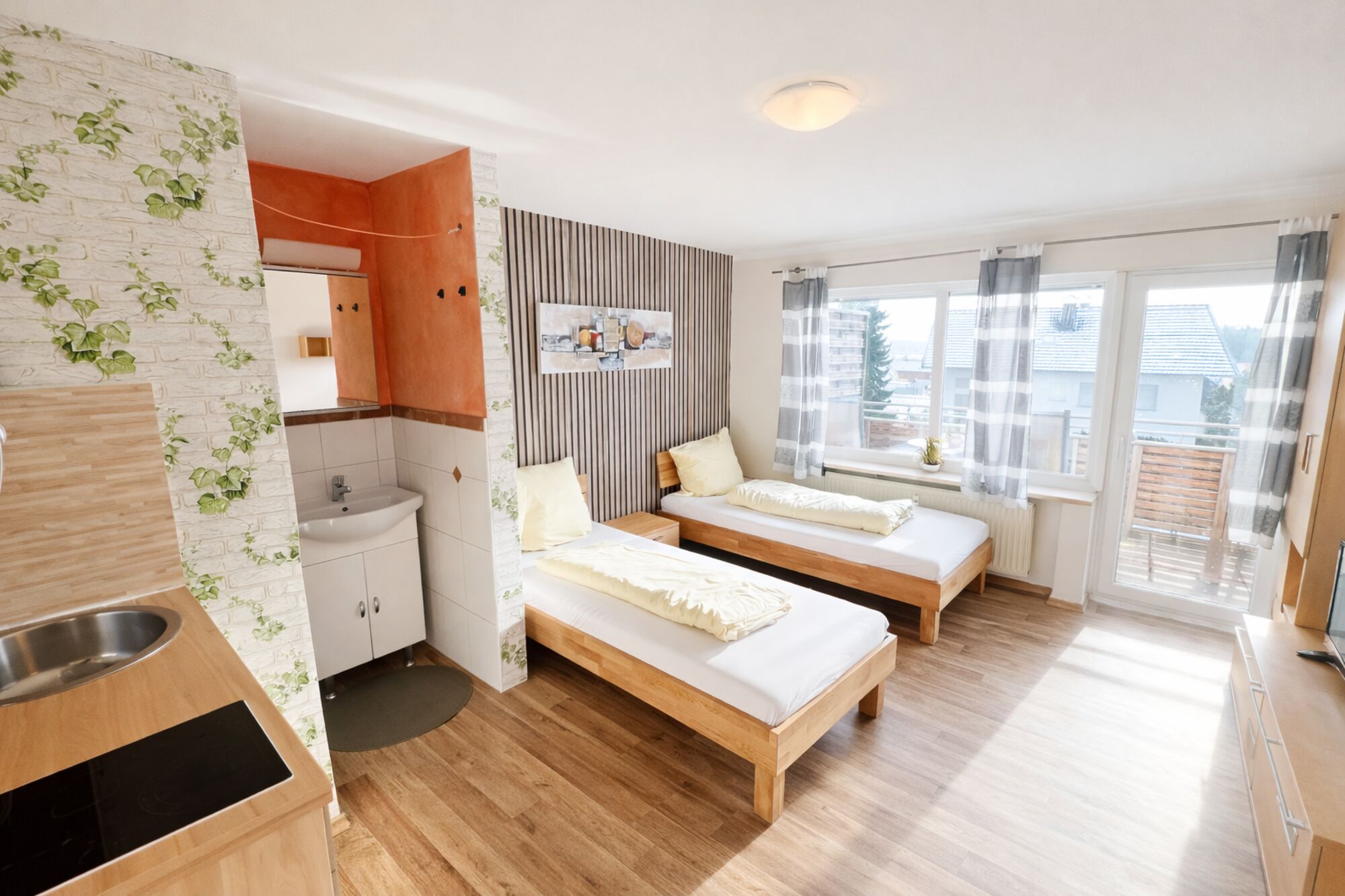 Doppelzimmer mit Dusche und Küche