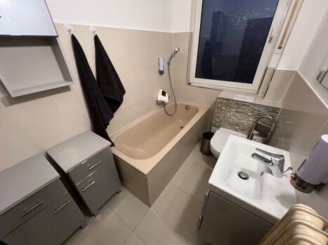House Bahamas .1 Zimmer Wohnung mit Küche und Bad EG 60 qm Picture 3