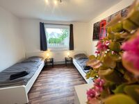 Monteurwohnung bis 19 Personen nahe Hamburg - Einzelbetten Bild 1