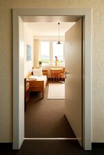 40 Einzel + Doppelzimmer | Raucher/Nichtraucher Zimmer | Parkplatz Bild 2